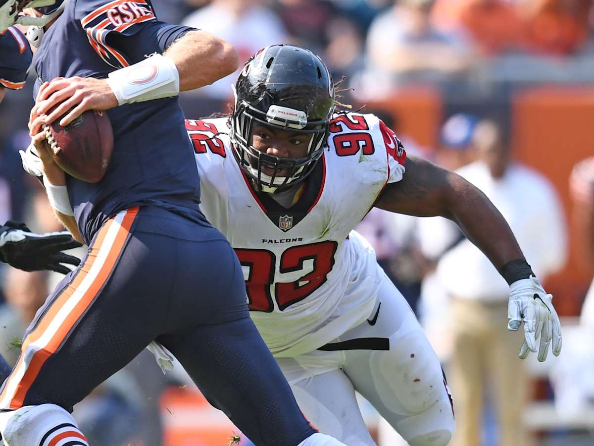 How Does The Atlanta Falcons' Defensive Front Match Up With The Chicago  Bears' Offensive Line? - Sports Illustrated Atlanta Falcons News, Analysis  and More