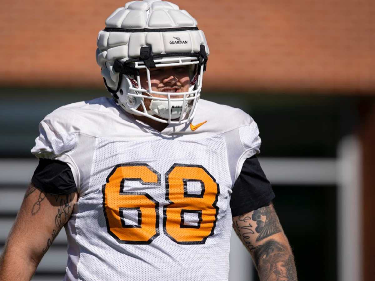 Vols OL Cade Mays Not Turning Pro - WDEF