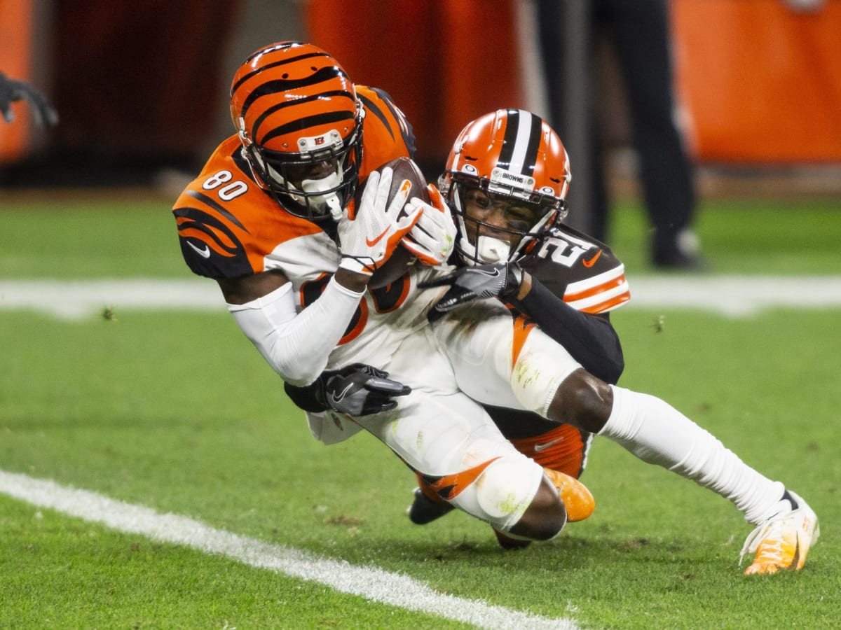 Bengals place Khalid Kareem on Injured Reserve; re-sign Mike Thomas