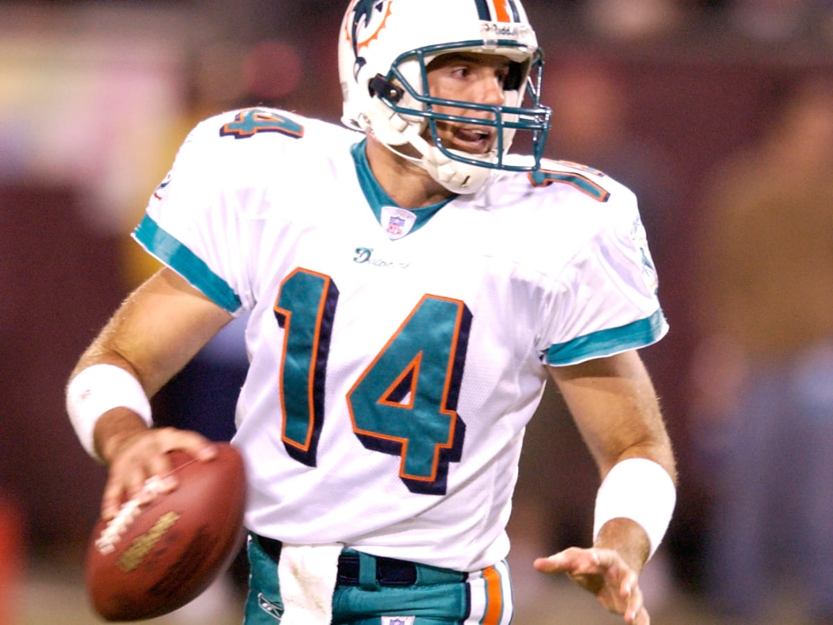 Tempe, United States. 27th Oct, 2003. Miami Dolphins quarterback Brian  Griese is interview by Monday Night Football sideline reporter Lisa  Guerrero.The Dolphins defeated the Chargers, 26-10. on Monday, Oct. 27,  2003, in