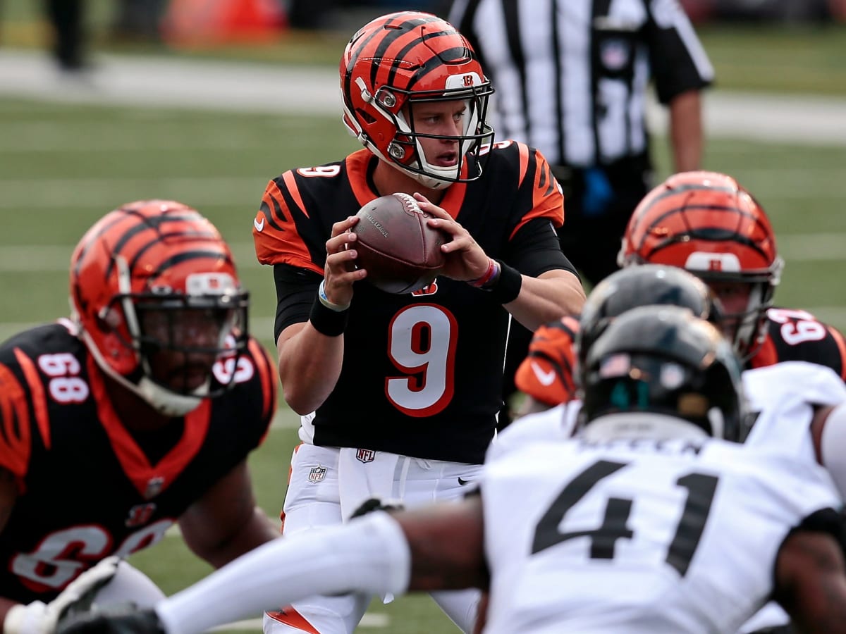 Joe Burrow signs historic contract extension