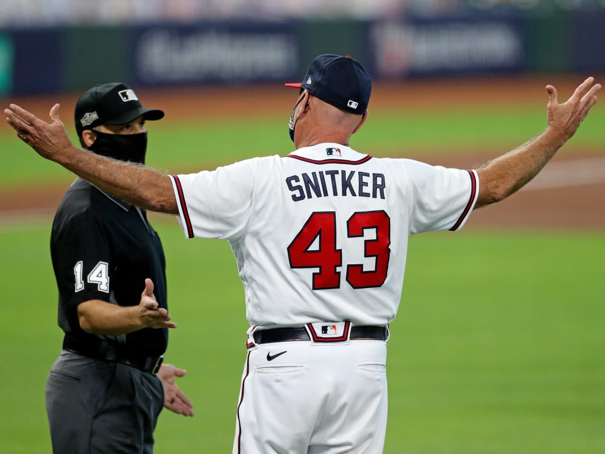 Brian Snitker gets tossed after the umps make the worst call of the season.  : r/Braves