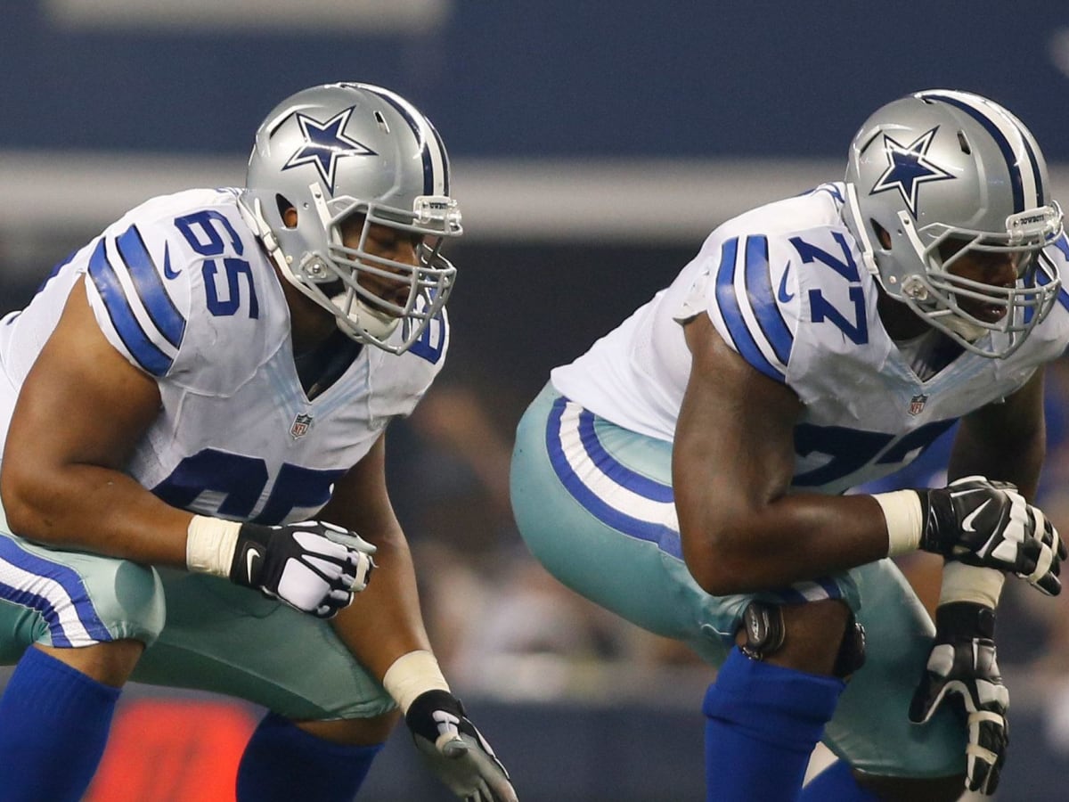 The Dallas Cowboys should reunite with Joe Looney