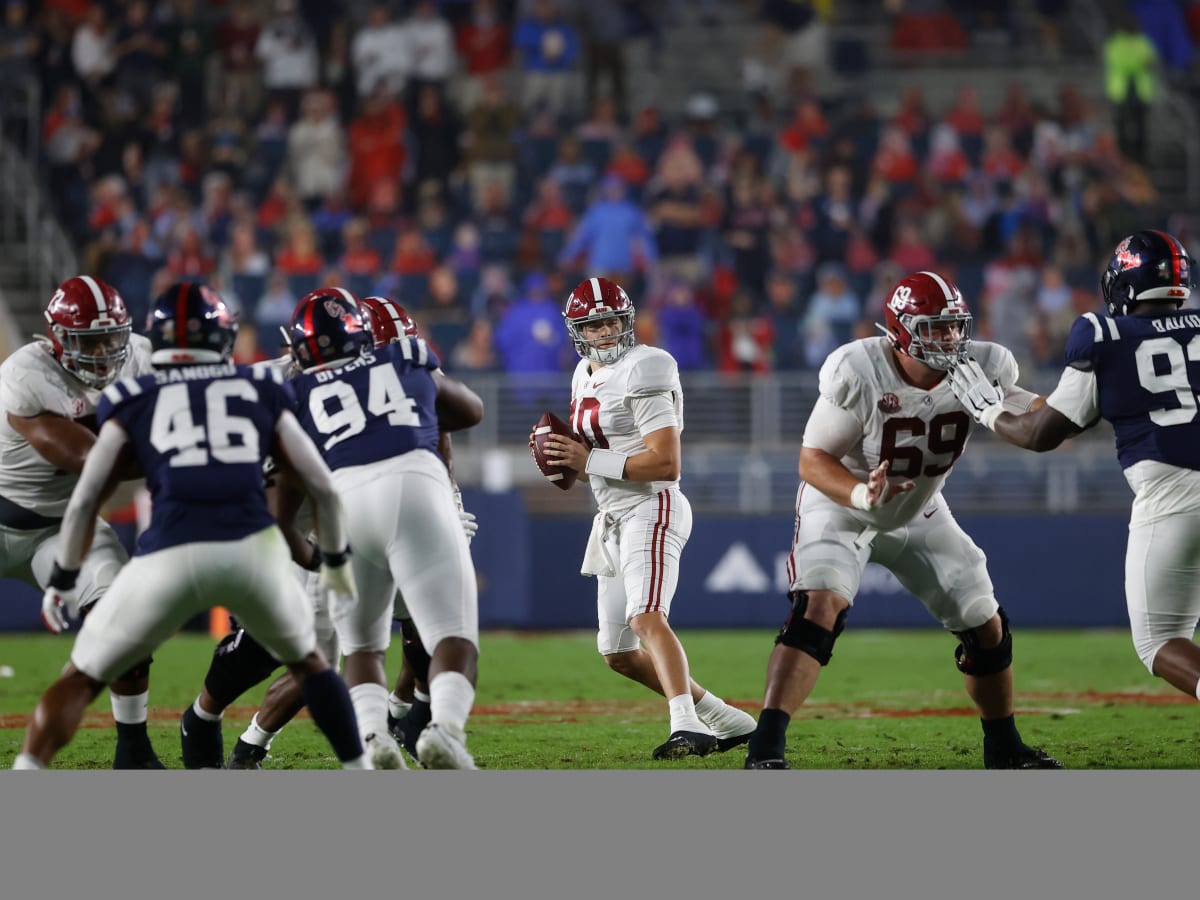 Mac Jones' Iron Bowl debut a mixture of good and bad