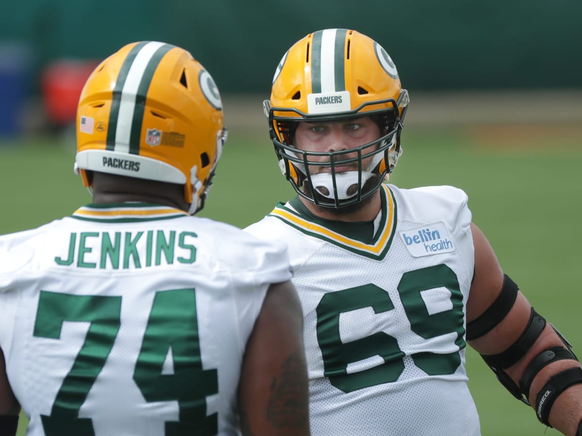 Rotation at left tackle hint at something wrong with David Bakhtiari?