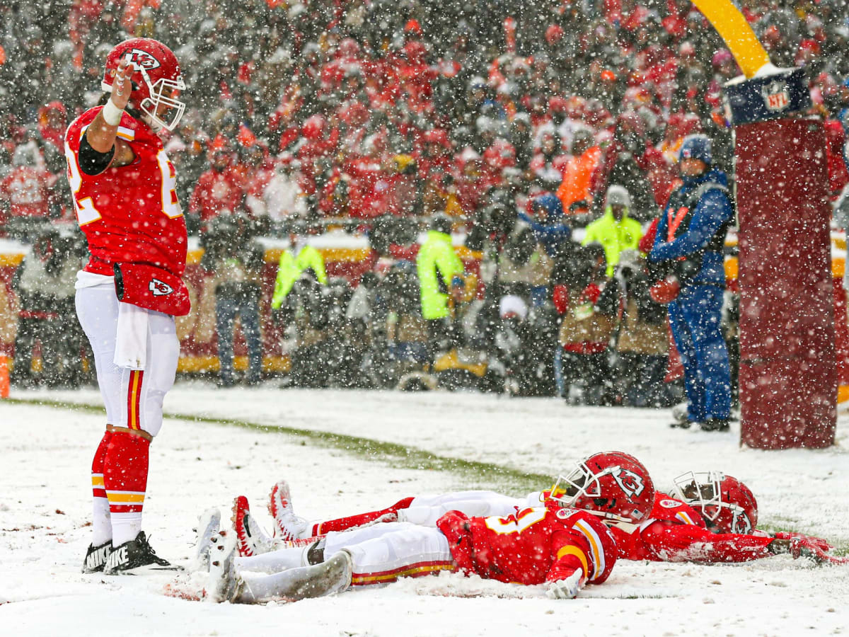 Let's reLIV the snow game tomorrow ❄️ - The Kansas City Chiefs