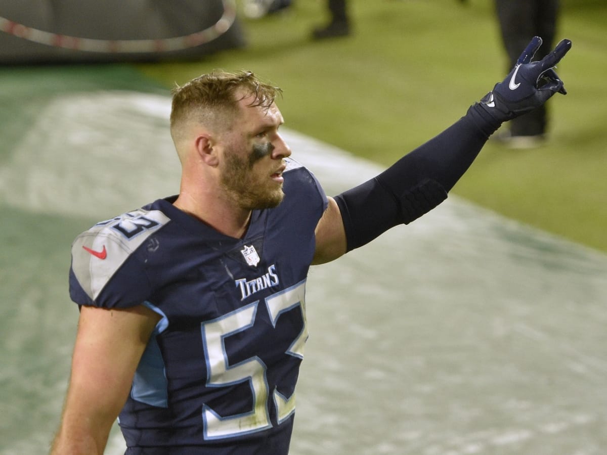 Will Compton Does Not Get Caught Up in Numbers Game - Sports Illustrated  Tennessee Titans News, Analysis and More