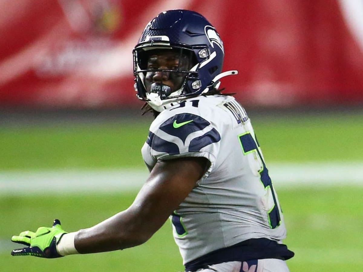 Film Breakdown: Seahawks RB DeeJay Dallas Received 'Wake Up Call' in Loss  to Cardinals - Sports Illustrated Seattle Seahawks News, Analysis and More