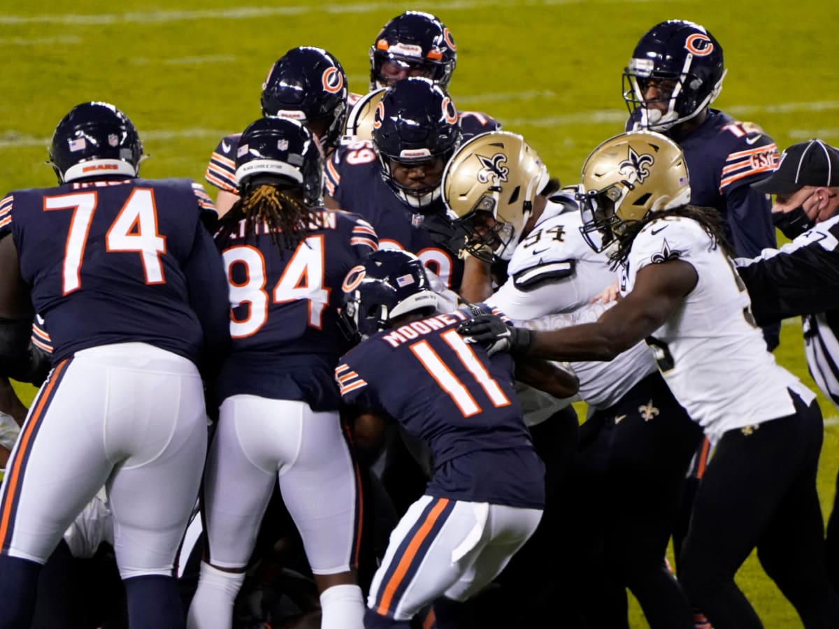 Watch: Fight Breaks Out During Bucs vs. Saints Game - The Spun