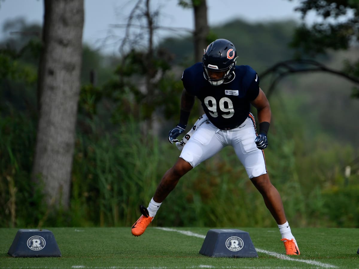 From Cedar Hill to the Chicago Bears: Trevis Gipson Comes Home to