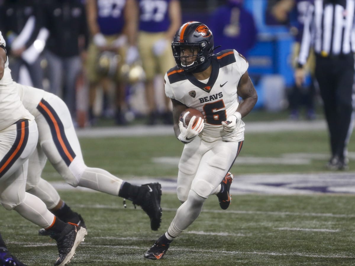 Watch: Former Oregon State Beavers' star Isaiah Hodgins scores