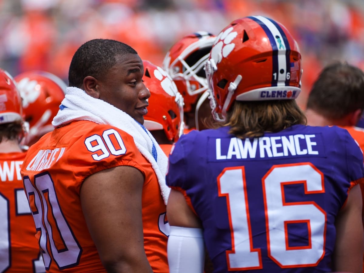 Will Clemson's Lawrence 'Brothers' be Reunited in The Big Apple