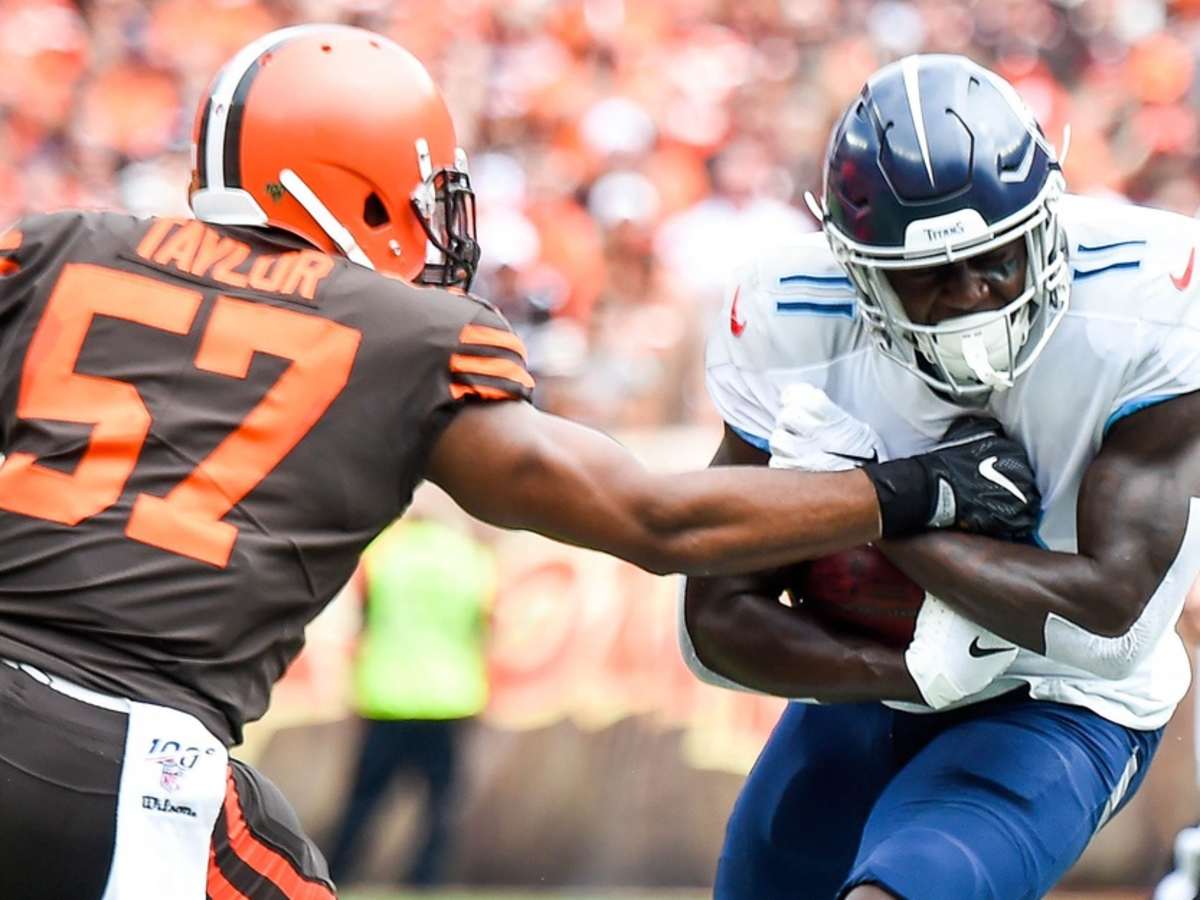 Cleveland Browns vs. Tennessee Titans -- Live Game Thread - Sports  Illustrated Cleveland Browns News, Analysis and More