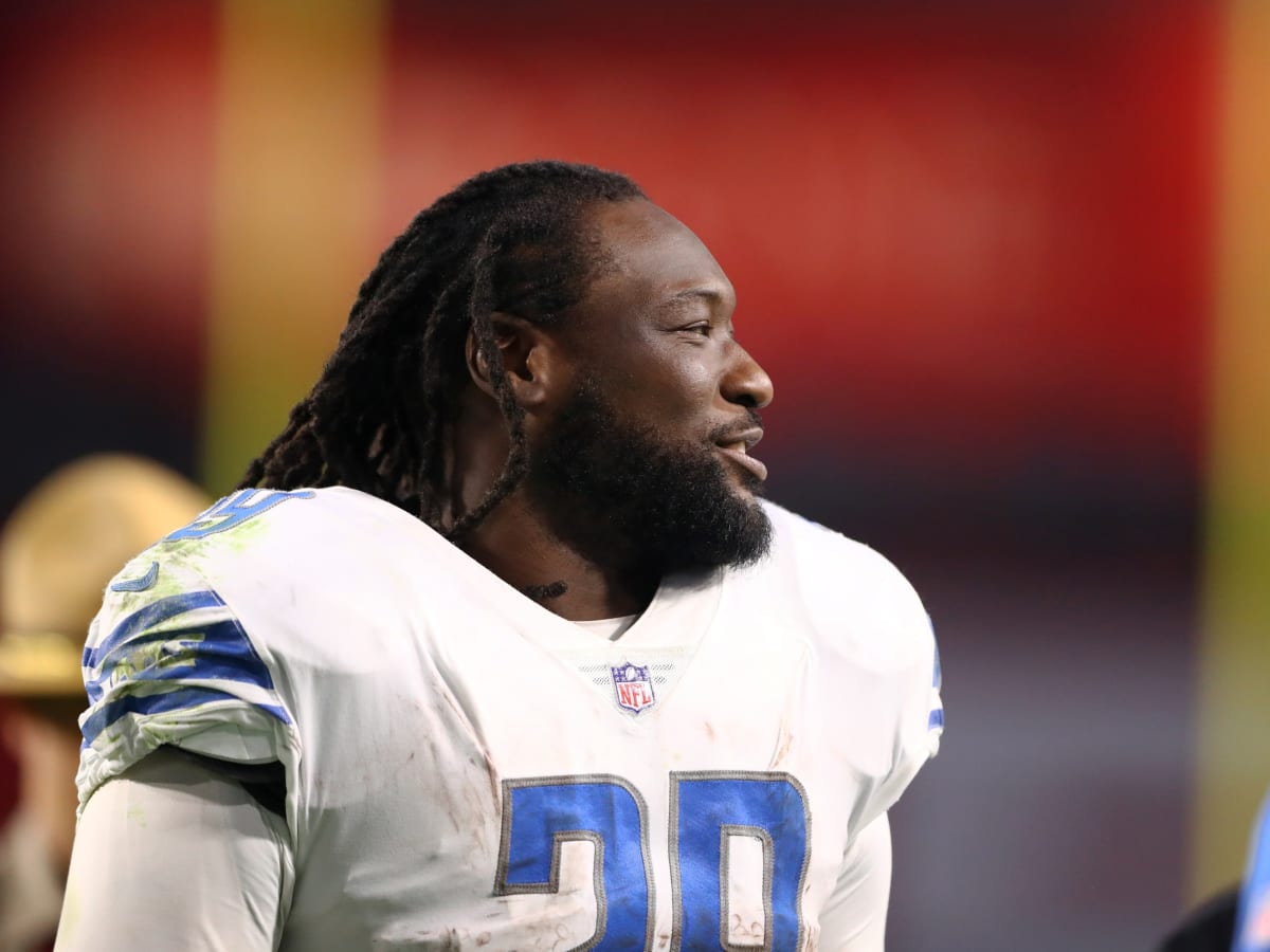 RB LeGarrette Blount Announces Retirement