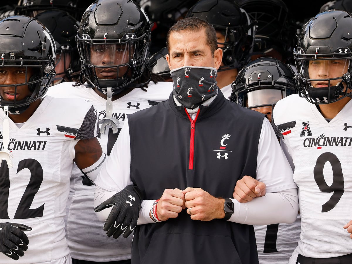 Look: Cincinnati Made College Football History Tonight - The Spun