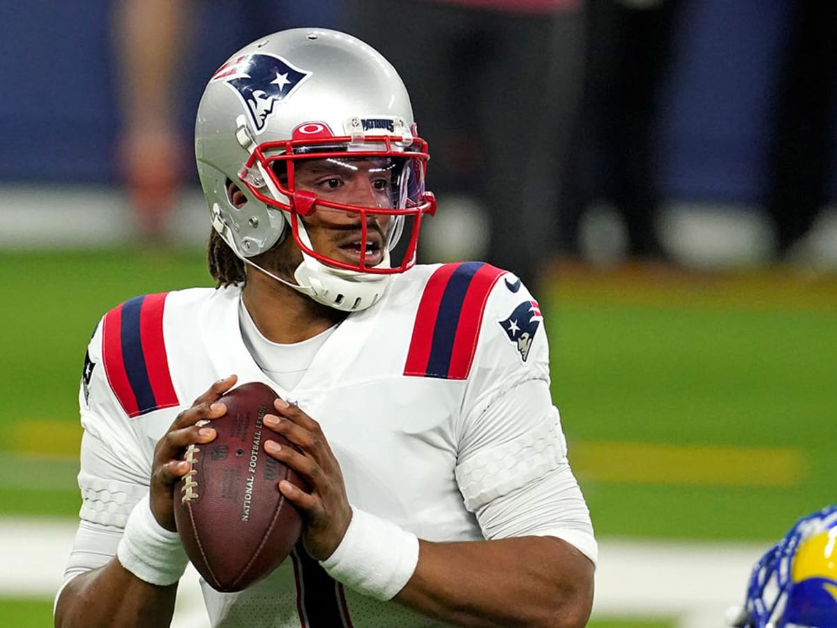 Cam Newton has crude response to heckler at football camp