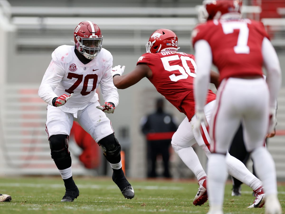 Alabama OT Alex Leatherwood in 2019: Pass block snaps: 440 QB