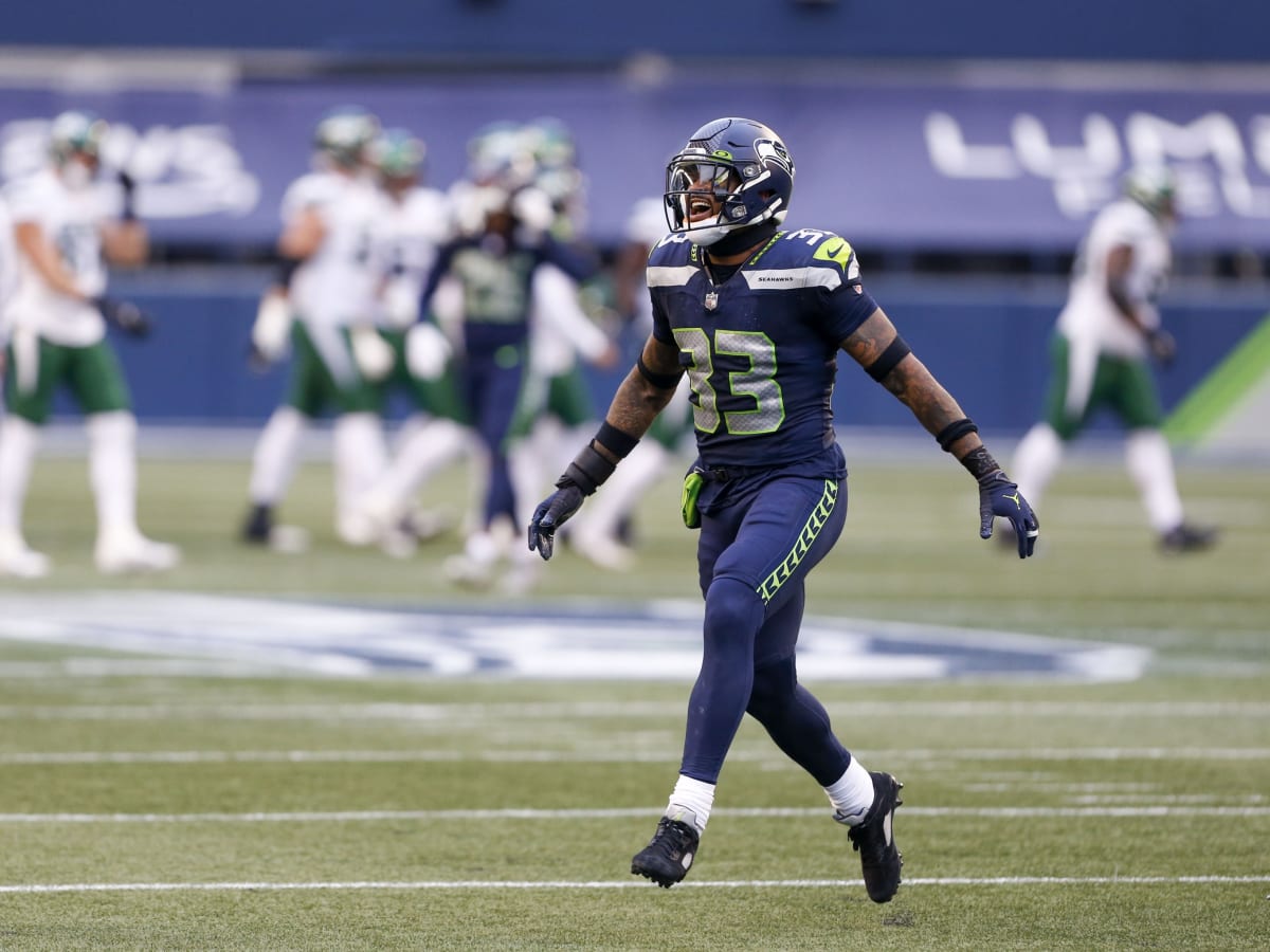 Seahawks' Jamal Adams sets single-season record for most sacks by