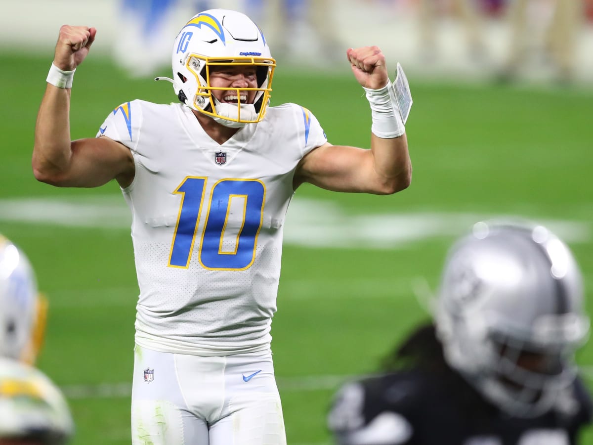 Raiders vs. Chargers live updates: Justin Herbert silences Raiders, Monday  Night Football score, stats and highlights - The Athletic