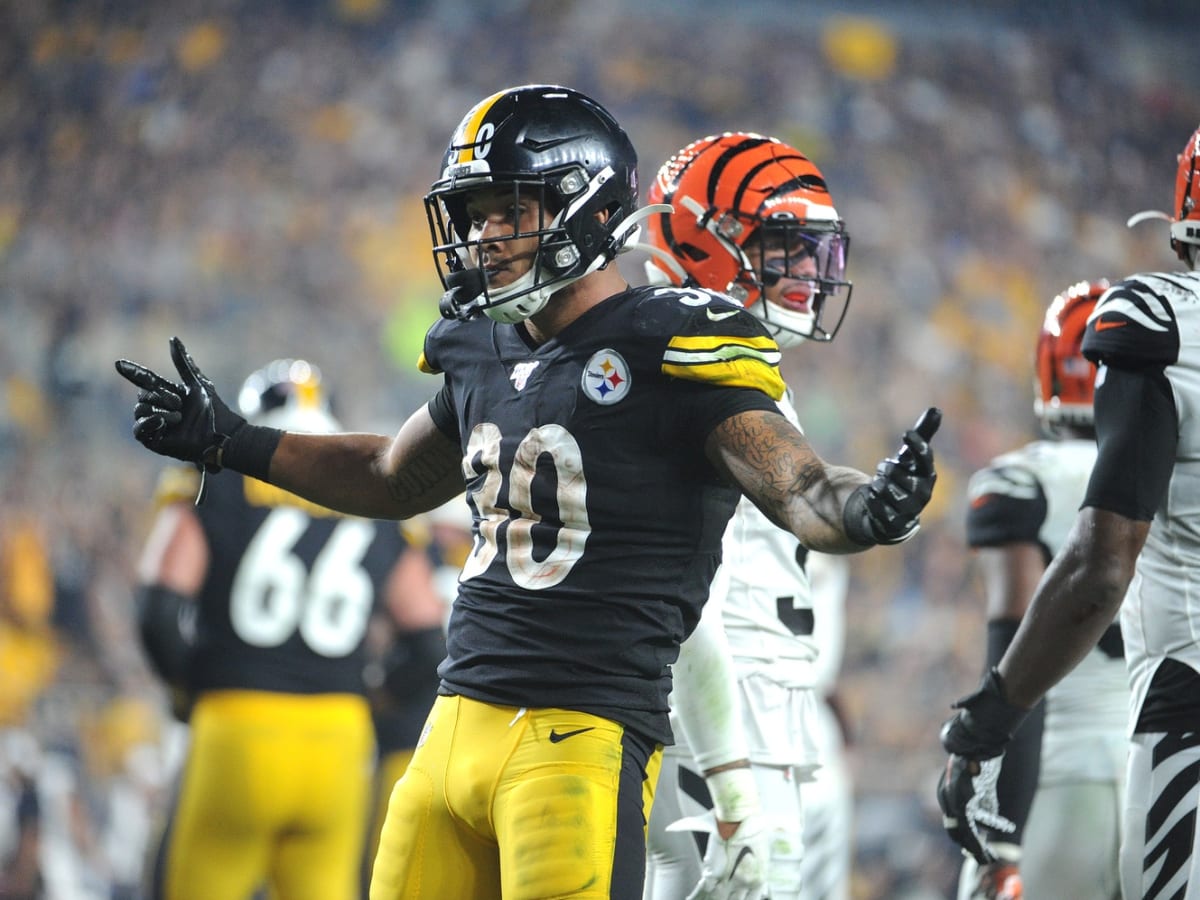 Does James Conner have a top-15 performance vs. Bengals?