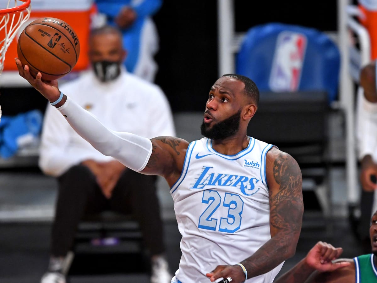 Lakers To Face Dallas in Christmas Day Game After Season-Opening Loss – NBC  Los Angeles