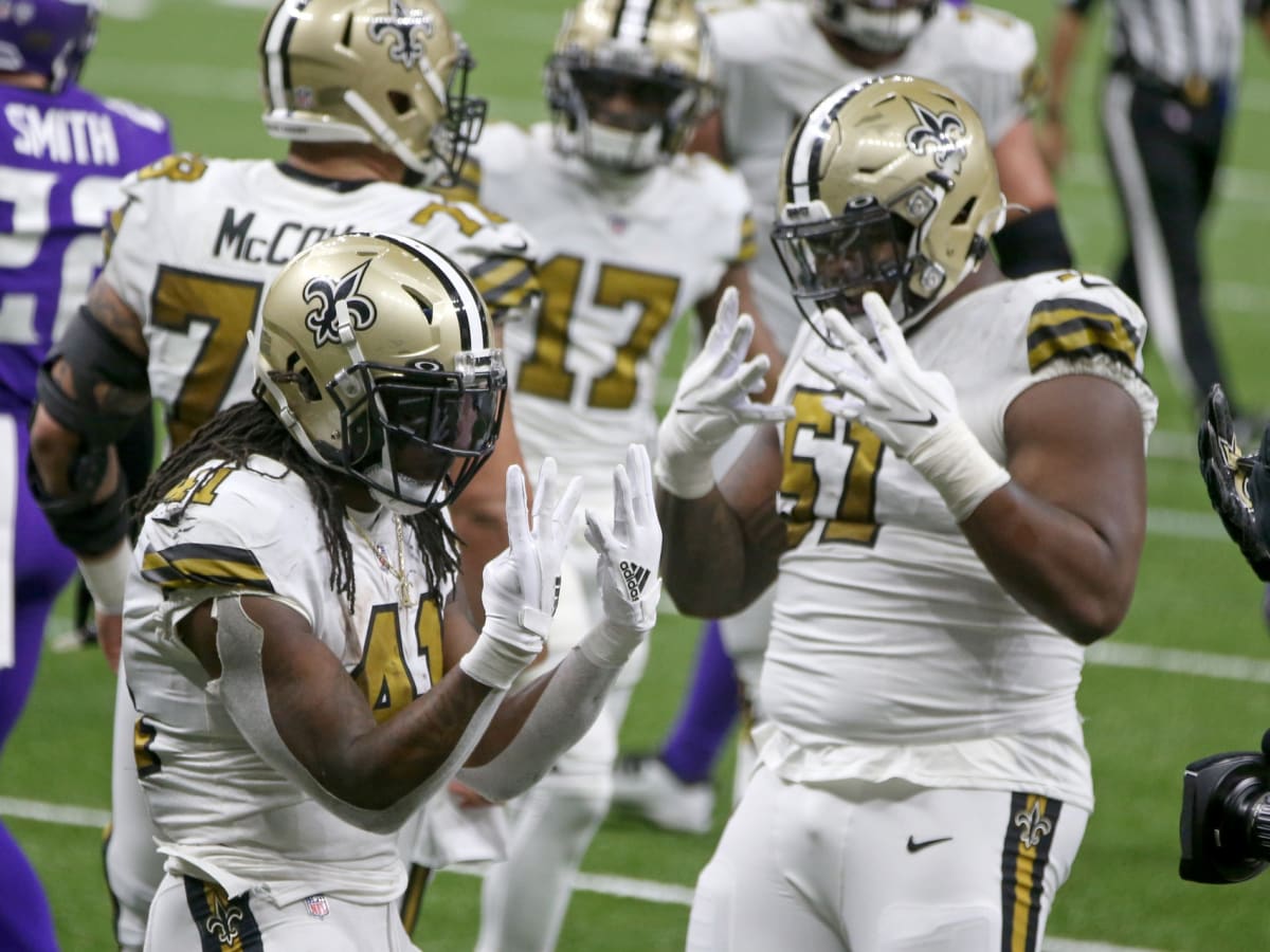 Why Re-signing Demario Davis Should Take Priority Over Alvin Kamara for the  Saints - Sports Illustrated New Orleans Saints News, Analysis and More