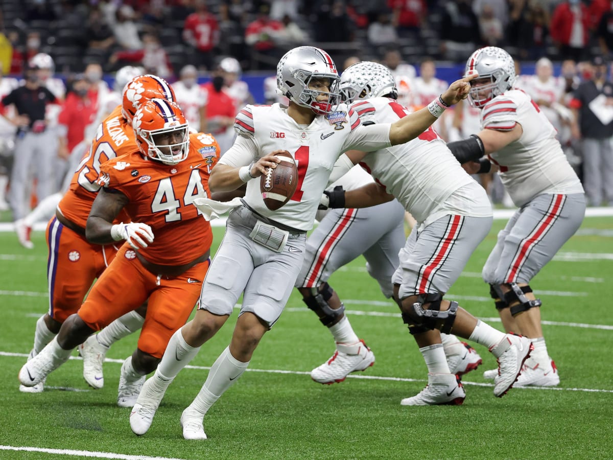 2021 Sugar Bowl: Justin Fields leads Ohio State over Clemson in CFP  Semifinal - Sports Illustrated