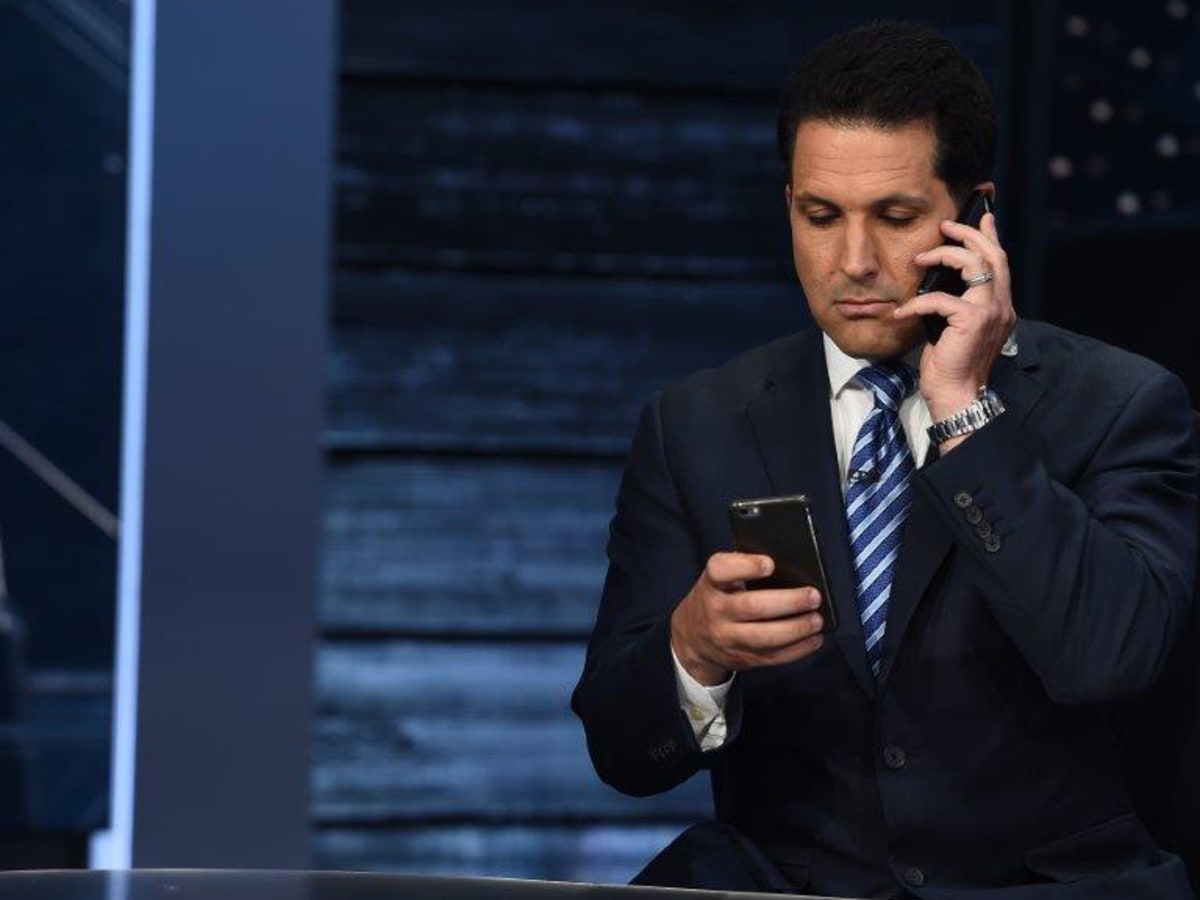 Adam Schefter deletes bizarre tweet after Super Bowl - Sports Illustrated