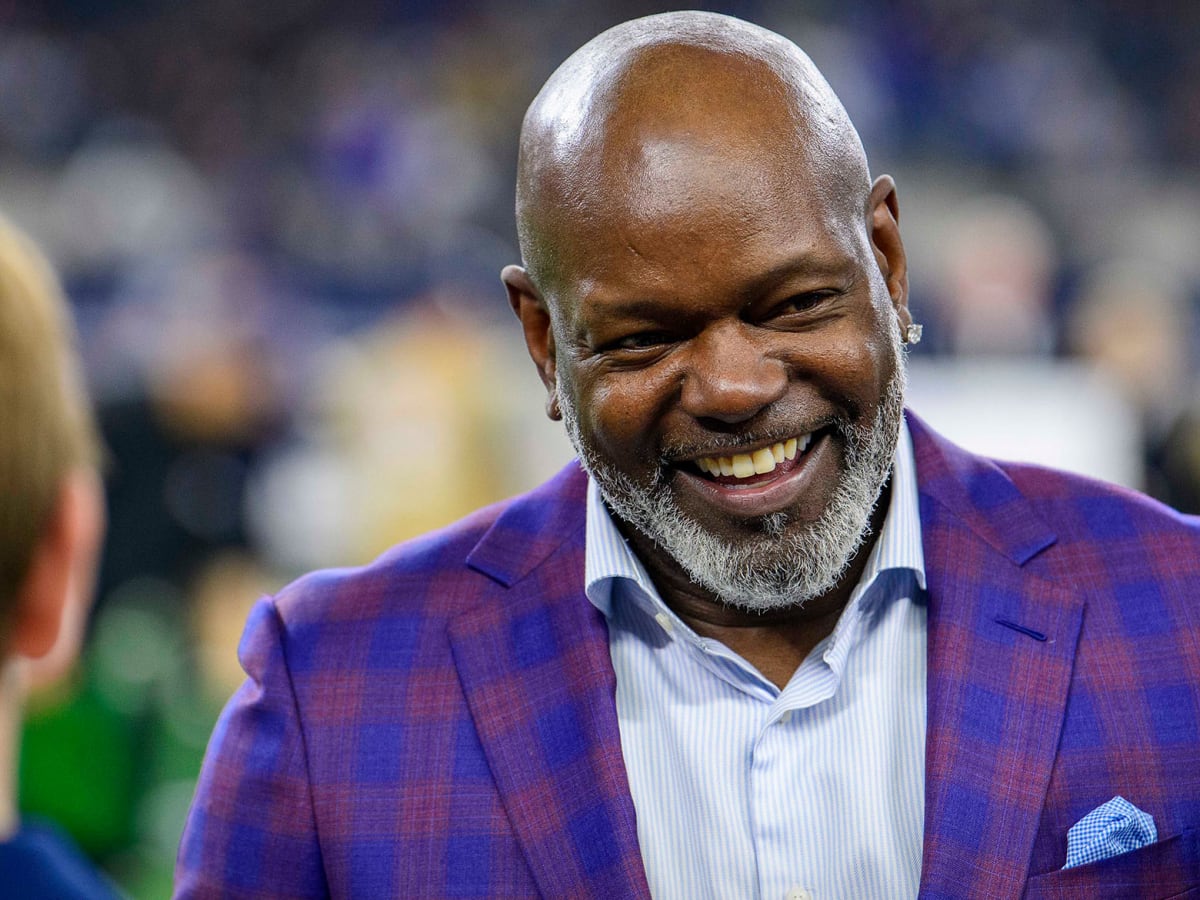 Ex-Cowboy Emmitt Smith criticizes proposed NFL rule - WTOP News