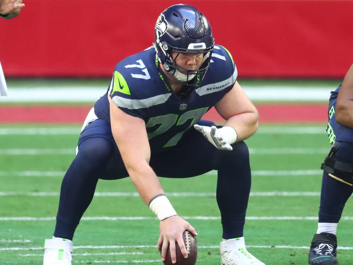 Seahawks expected to retain center Ethan Pocic - The Columbian