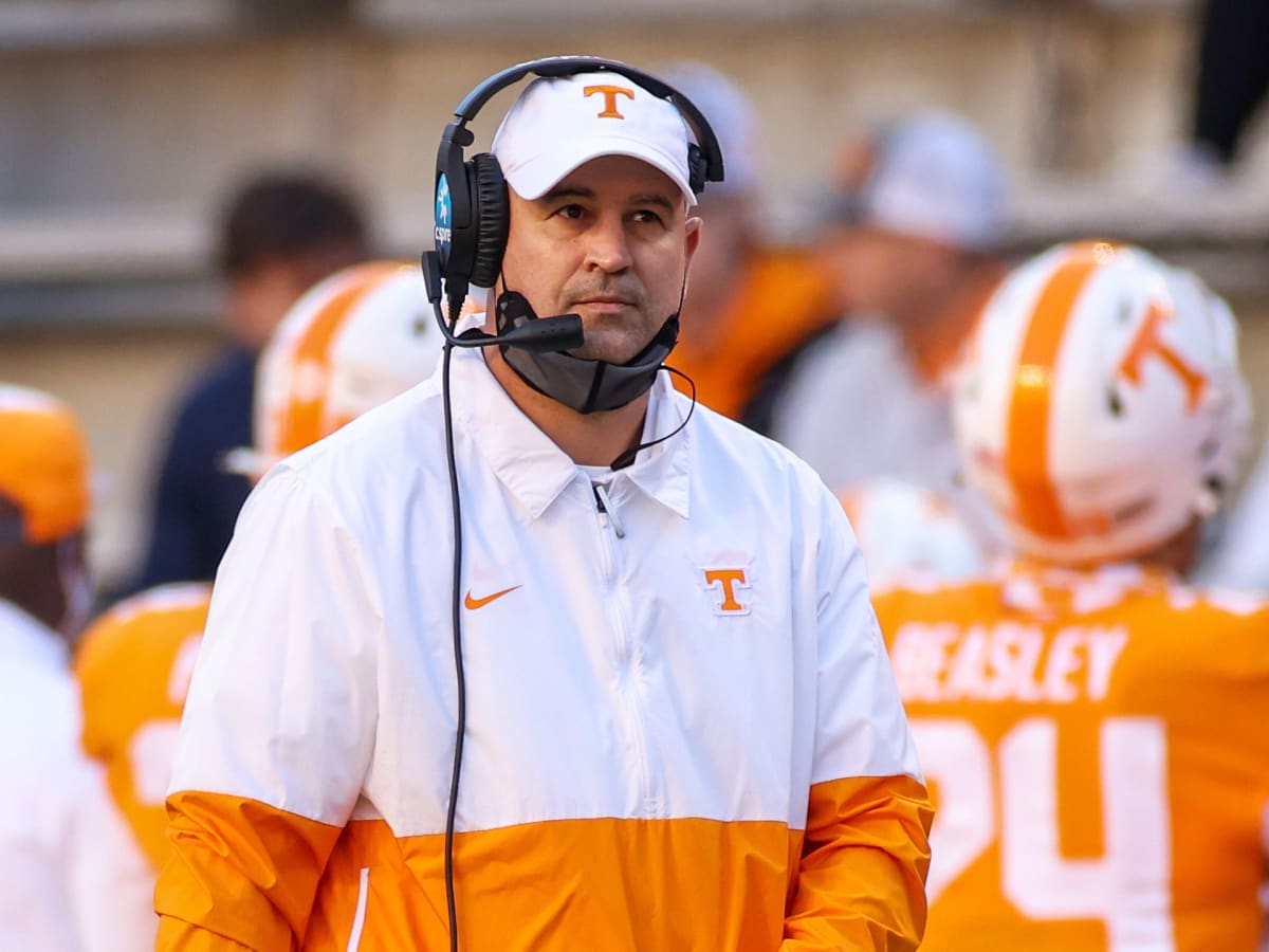 Tennessee football: Fan revolt, Pruitt hire hits embarrassing end - Sports  Illustrated