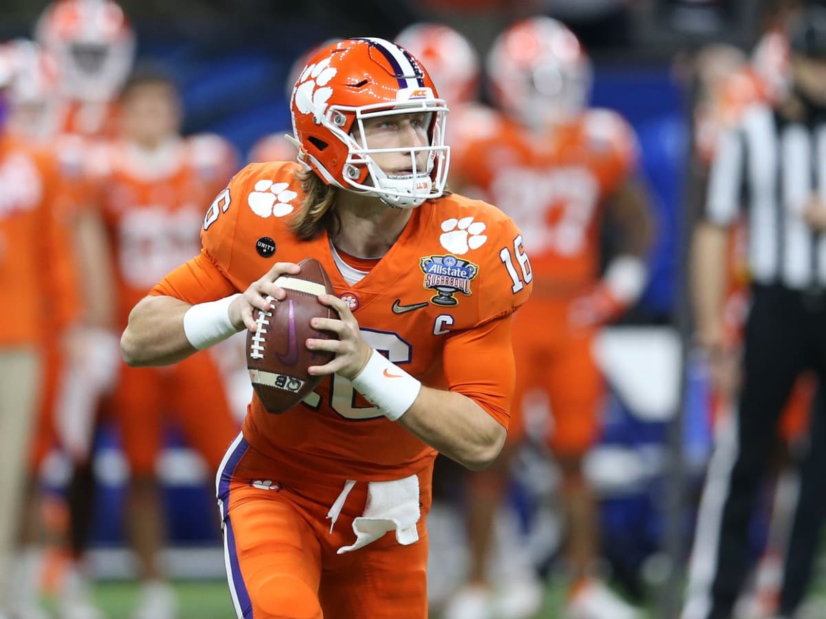 Trevor Lawrence officially off to Jaguars after declaring for 2021 NFL Draft