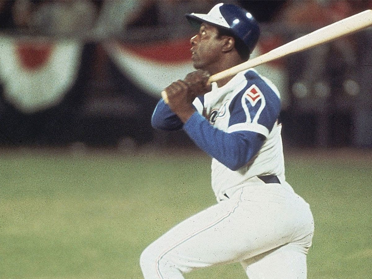 Hank Aaron stats: 12 of his most significant home runs