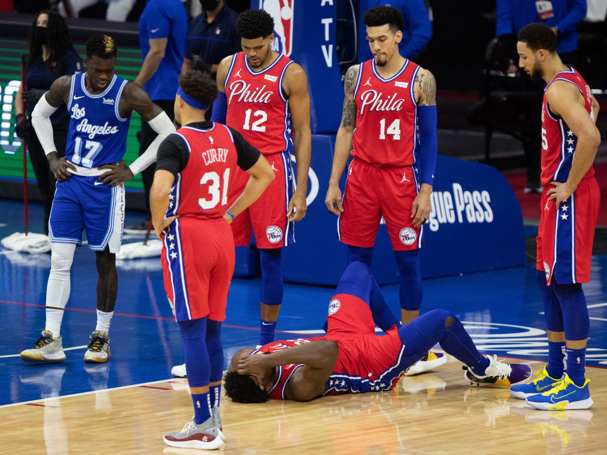 Joel Embiid, Sixers Hold Off LeBron-less Lakers, 126-121 - Bloomberg