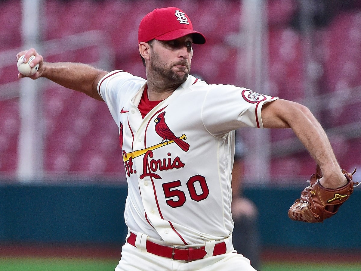 Adam Wainwright feels the love in Cardinals spring training opener against  the Nationals