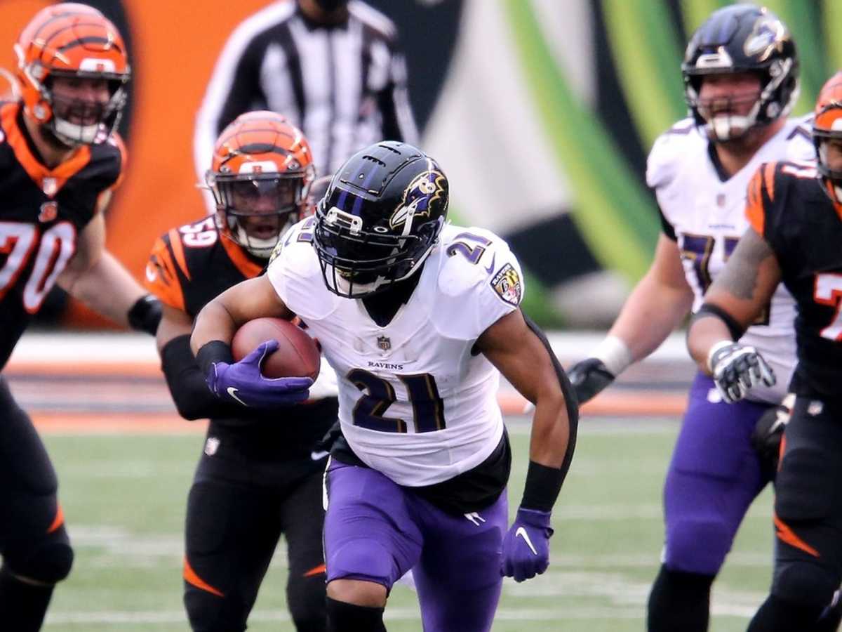 Baltimore Ravens' Mark Ingram returns to practice two days before playoff  opener 