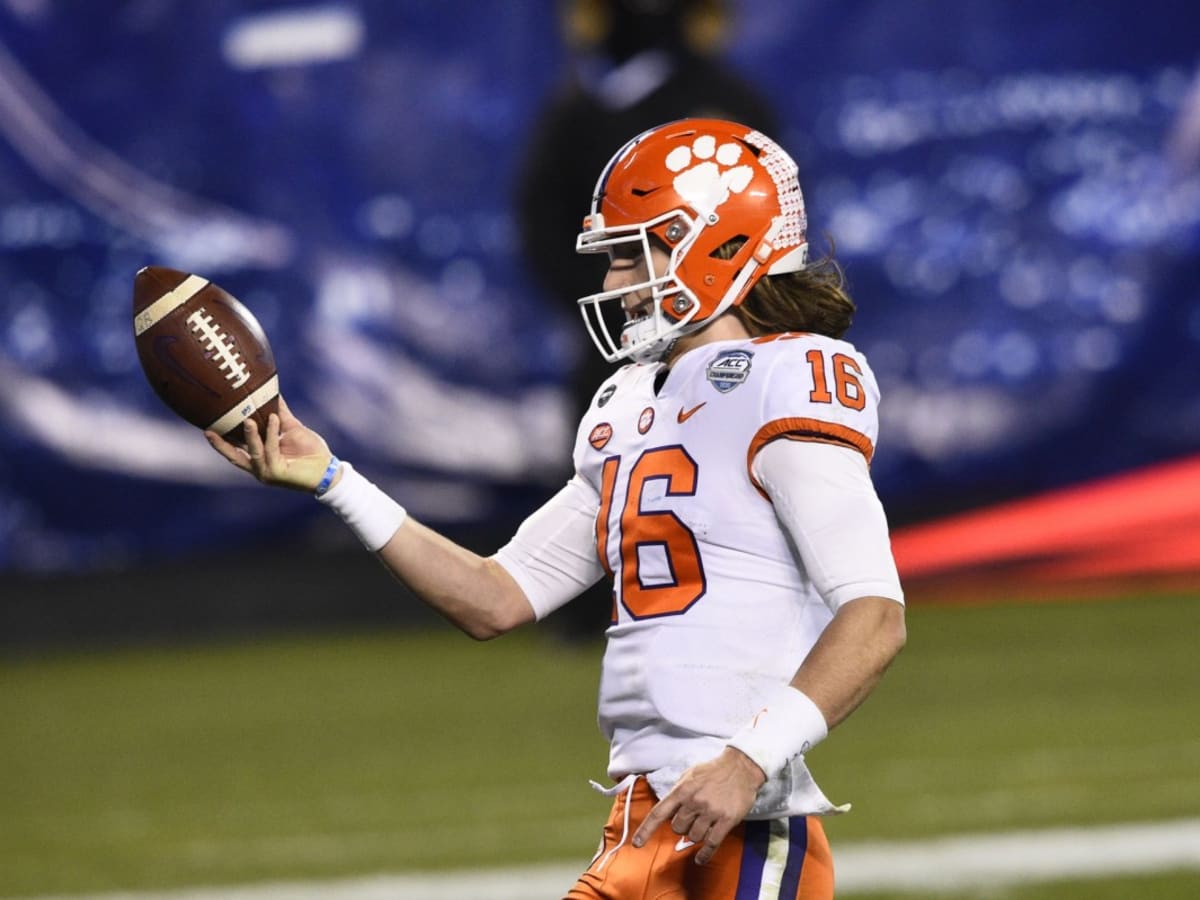 Clemson QB Trevor Lawrence addresses being drafted by the New York Jets -  Sports Illustrated New York Jets News, Analysis and More