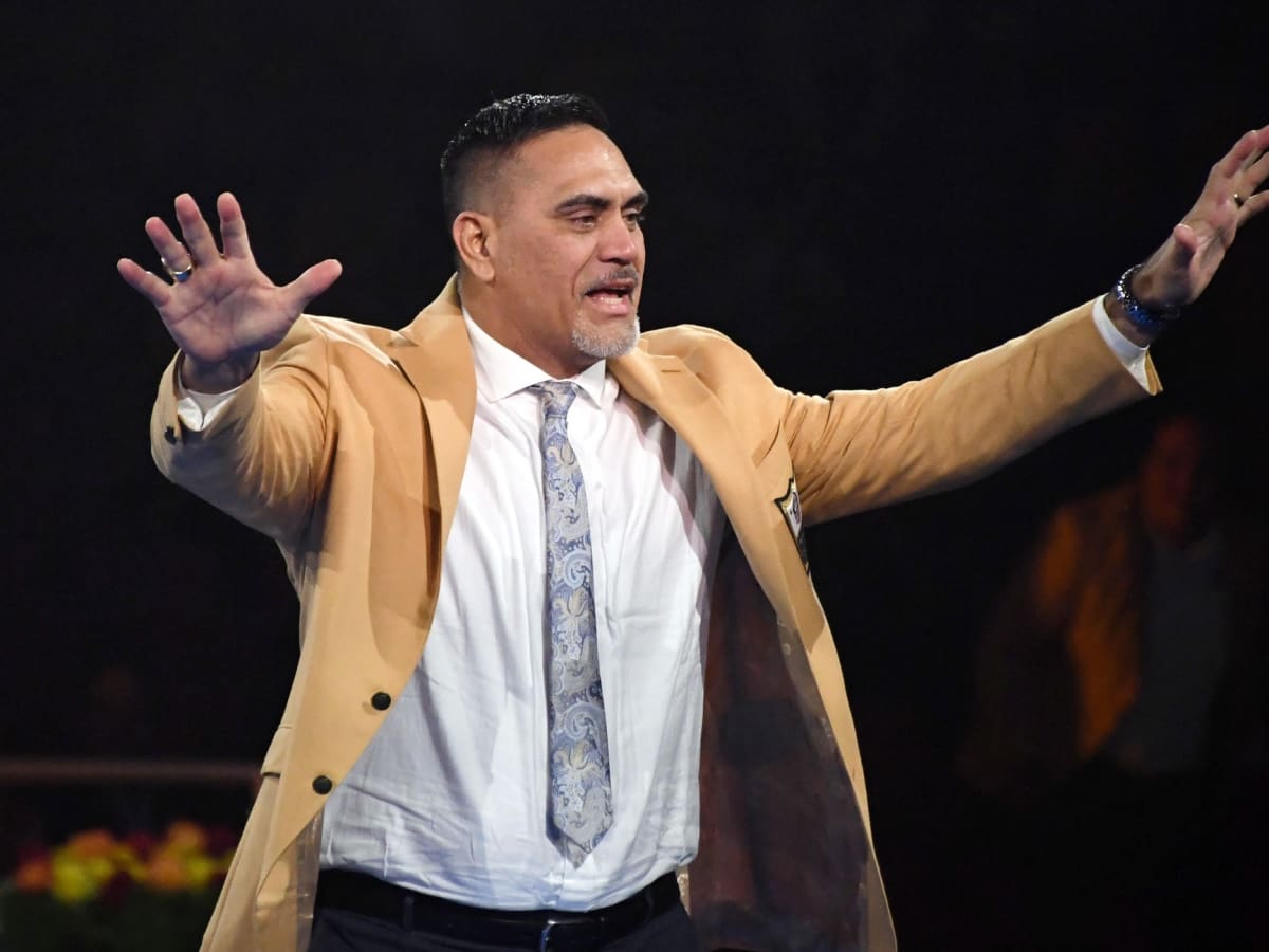 ASU football offensive analyst Kevin Mawae in Hall of Fame 2019 class