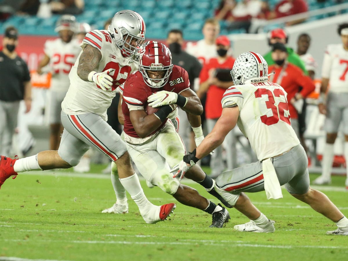 NFL Draft: Who is The Top Running Back? - Visit NFL Draft on Sports  Illustrated, the latest news coverage, with rankings for NFL Draft  prospects, College Football, Dynasty and Devy Fantasy Football.