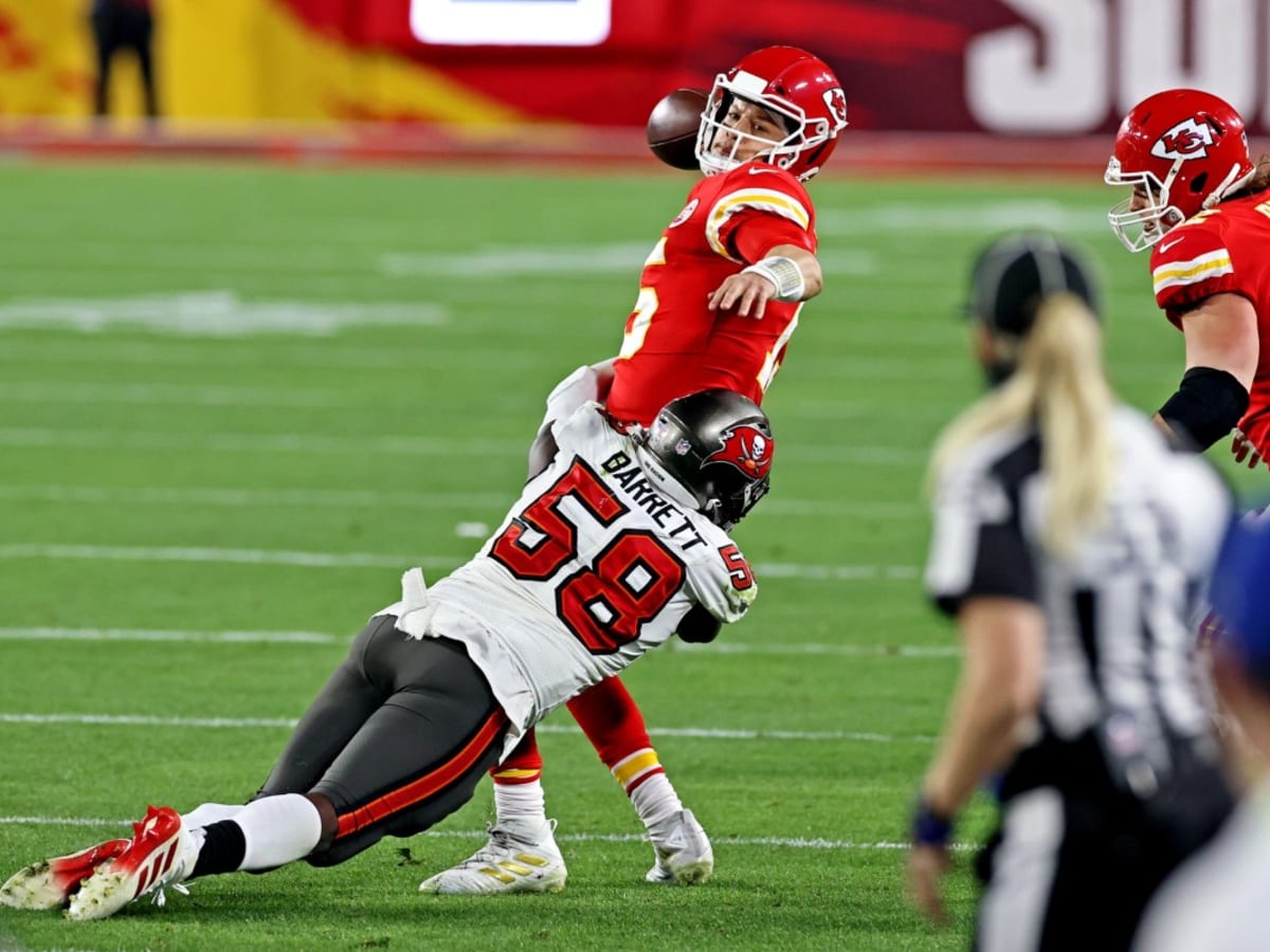 Super Bowl LV: Buccaneers' pressure makes Chiefs' Patrick Mahomes mortal -  Chicago Sun-Times