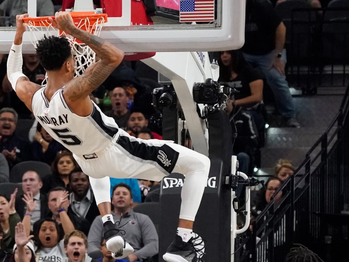 Dejounte Murray explains why he's leaving Washington and opting for NBA  draft