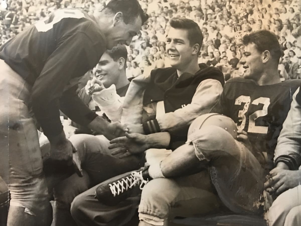 Hugh McElhenny (1928-2022) Was UW's Greatest and Best Compensated Football  Player - Sports Illustrated Washington Huskies News, Analysis and More