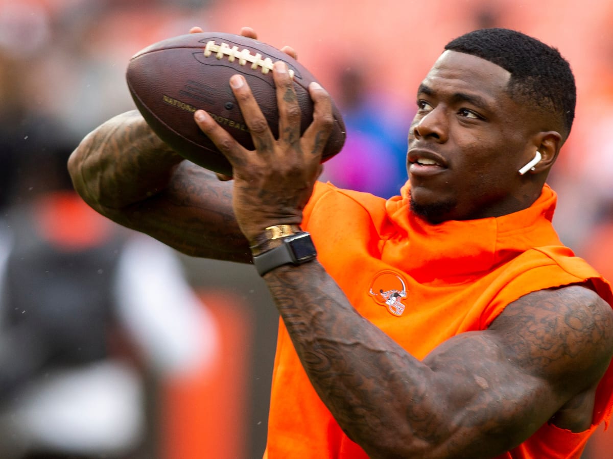 Josh Gordon Floats Idea of Teaming Up With Johnny Manziel & Playing In Fan  Controlled Football League (TWEET)