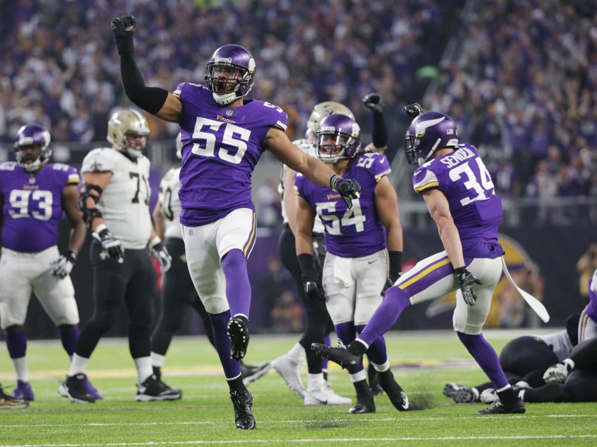 Anthony Barr screamed with joy after re-signing with the Vikings