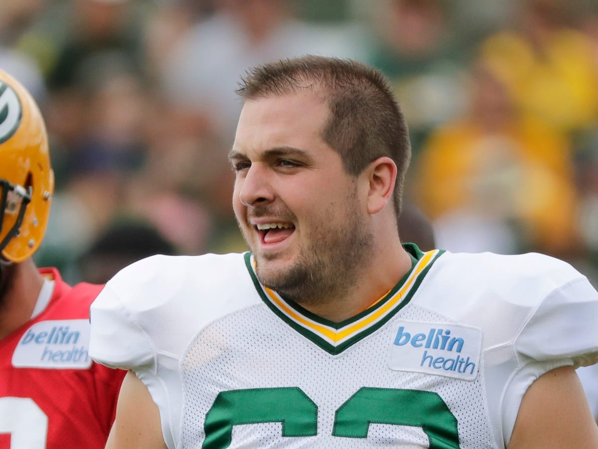 Packers watch All-Pro center Corey Linsley depart for 5-year, $62.5 million  deal with Chargers – Daily Local