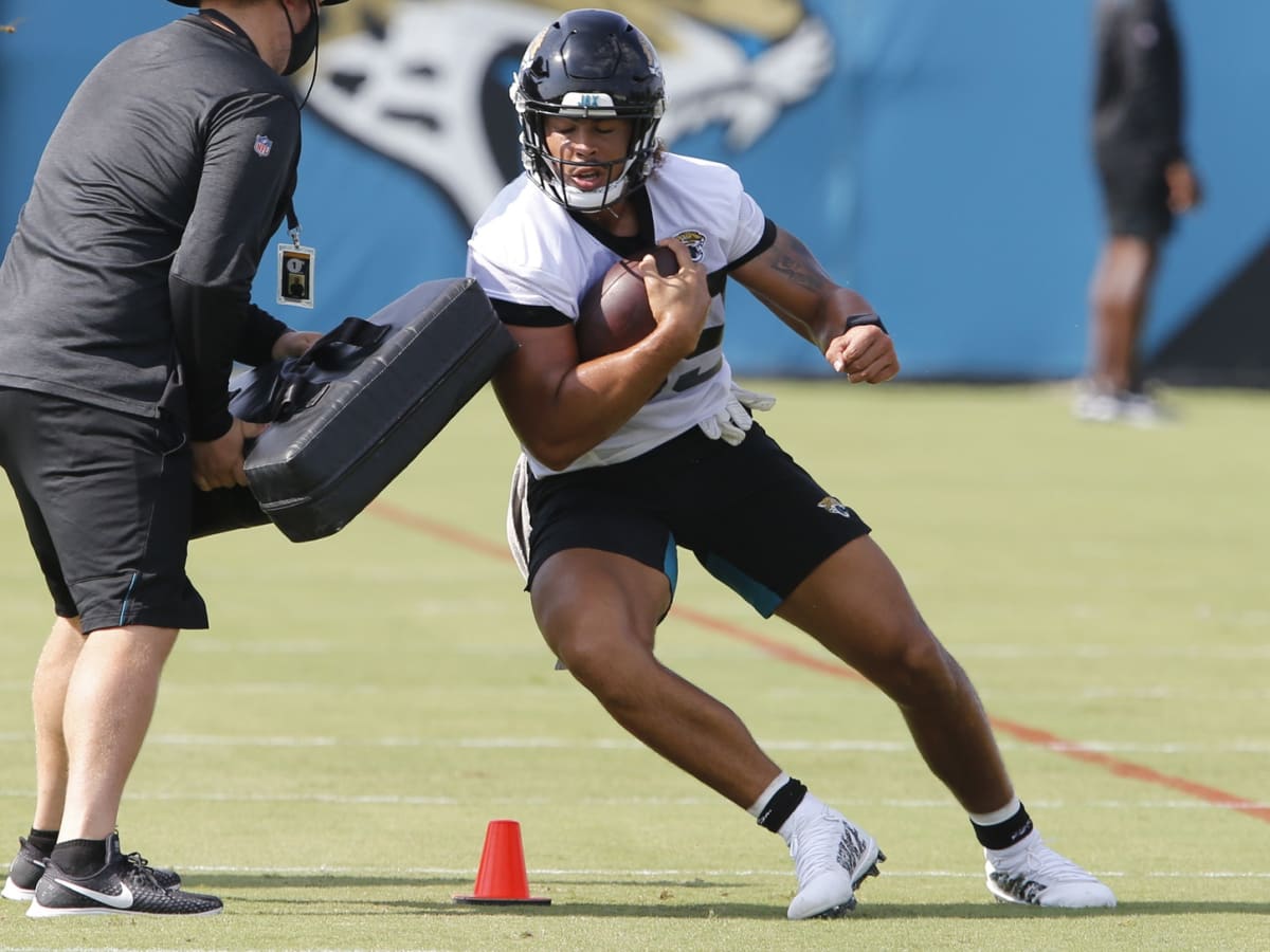 Baltimore Ravens trade for TE Josh Oliver from Jacksonville Jaguars