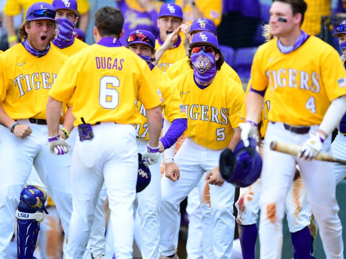 LSU baseball: Tigers must regroup at CWS after historic loss, LSU