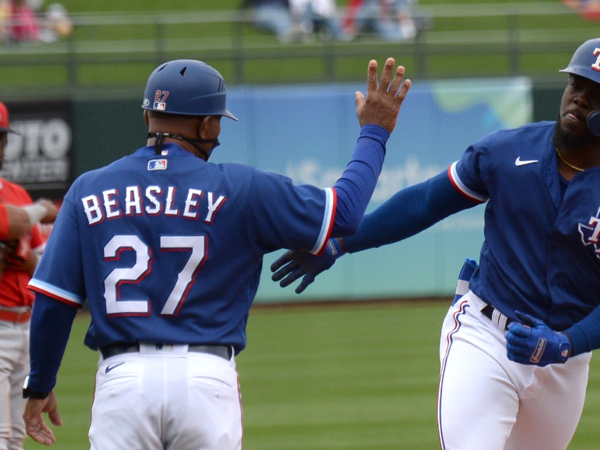 Texas Rangers ALERT: Jonathan Hernandez Undergoes Tommy John