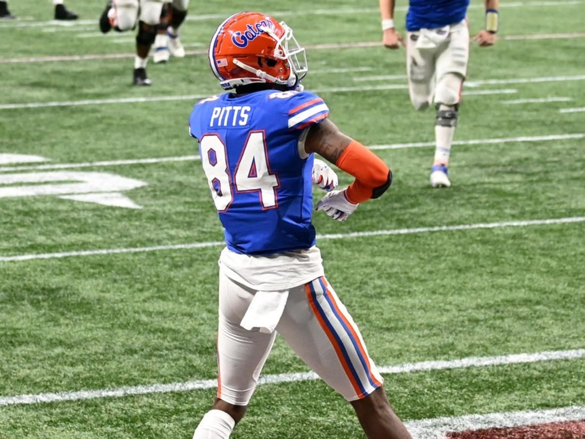 Florida Gators in the NFL, Week 4: How to solve the Kyle Pitts problem -  Alligator Army