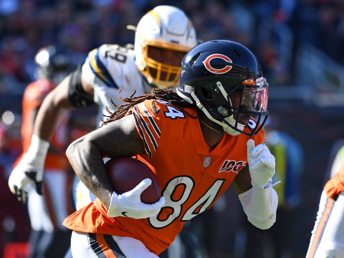 Chicago Bears: Jesper Horsted or Cordarrelle Patterson at tight end?